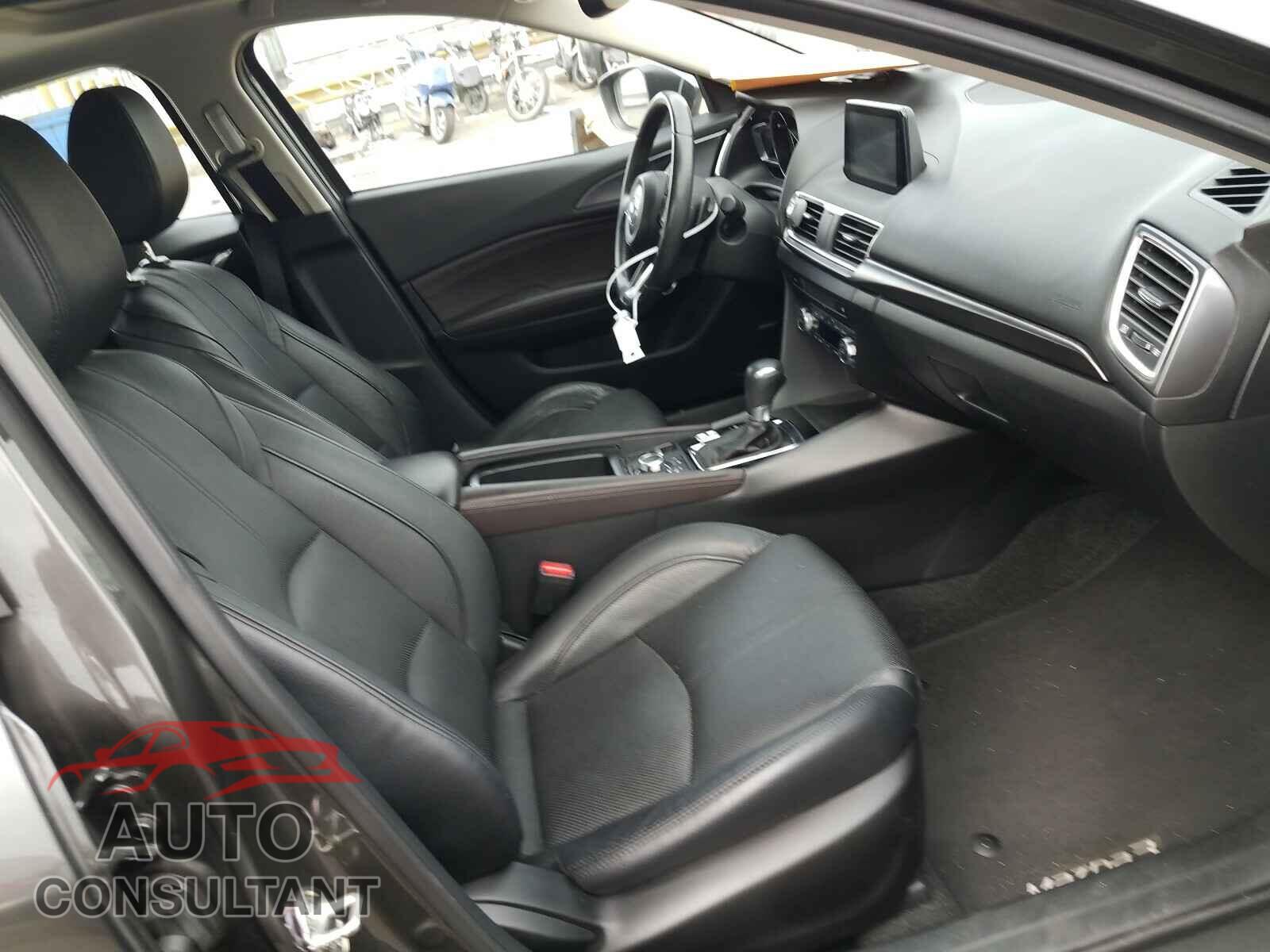 MAZDA 3 2017 - JM1BN1M32H1134860