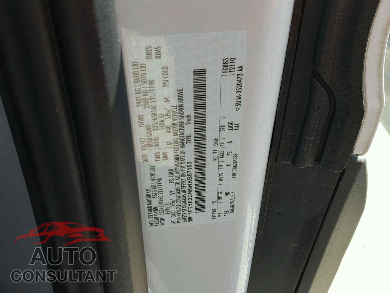 FORD TRANSIT CO 2017 - 1FTYE2CM9HKB57153