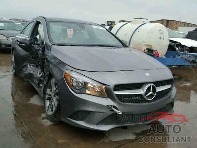 MERCEDES-BENZ CLA 250 2016 - 1N6DD0CW8HN744835