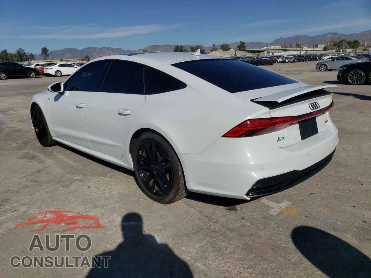 AUDI A7 2020 - WAUU2AF29LN053455