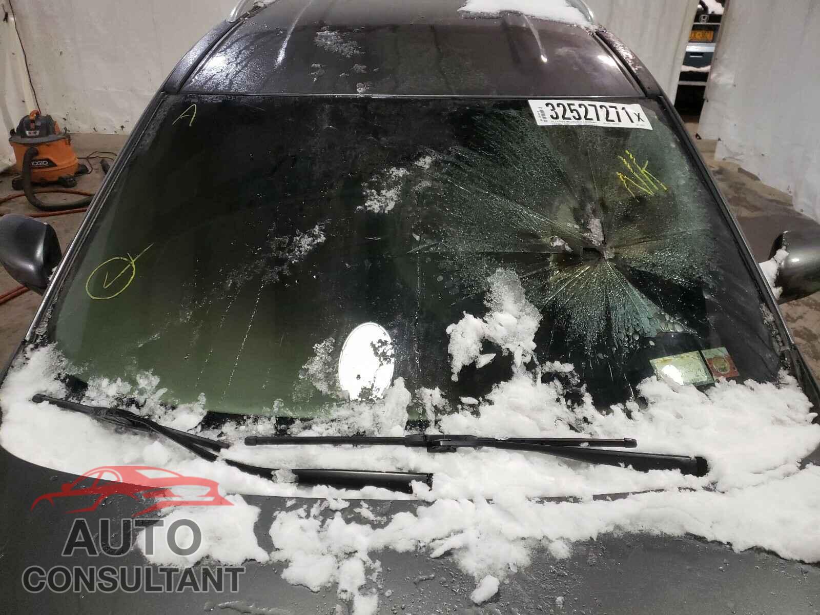 NISSAN PATHFINDER 2019 - 5N1DR2MM6KC630523