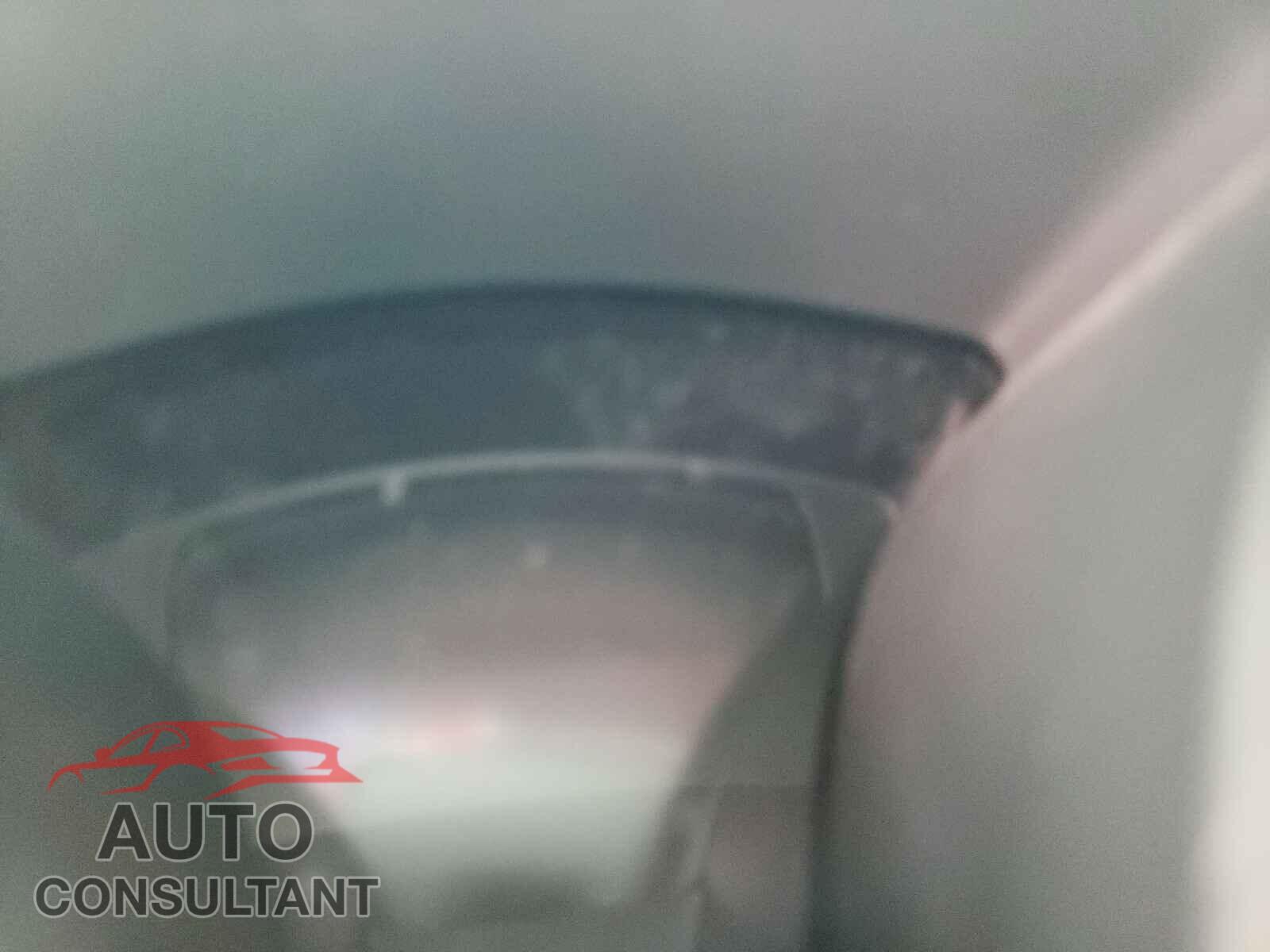 NISSAN JUKE 2017 - JN8AF5MR0HT700558