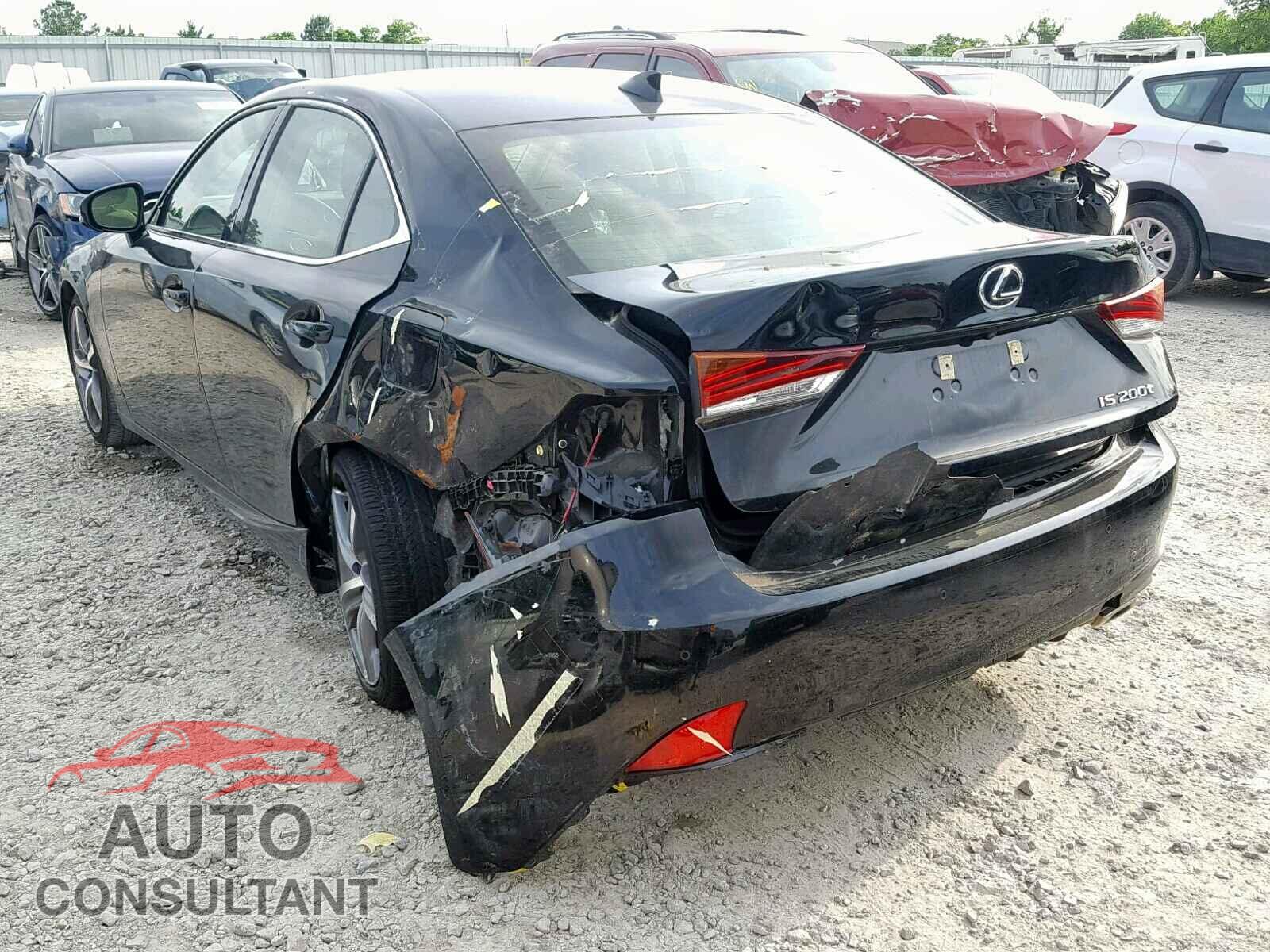 LEXUS IS 2017 - JTHBA1D29H5041859