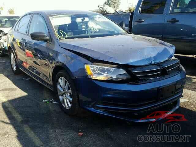 VOLKSWAGEN JETTA 2015 - 3VWD17AJ7FM262163