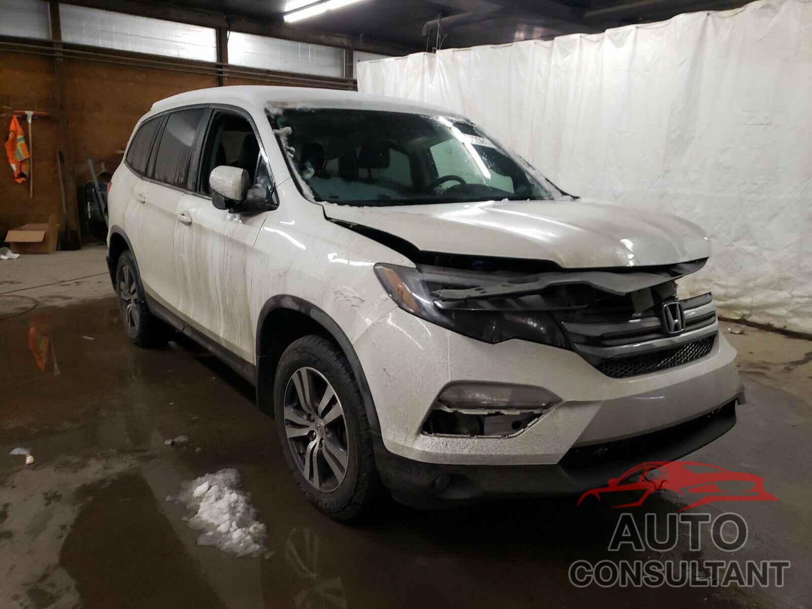 HONDA PILOT 2018 - 5FNYF6H56JB008918
