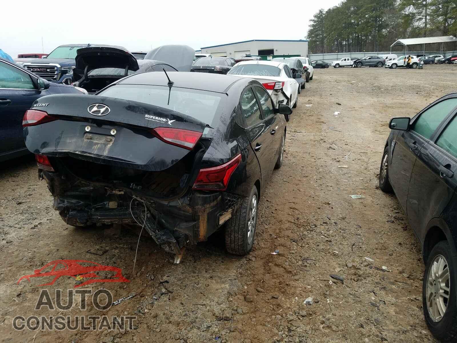 HYUNDAI ACCENT 2019 - 3KPC24A32KE056331