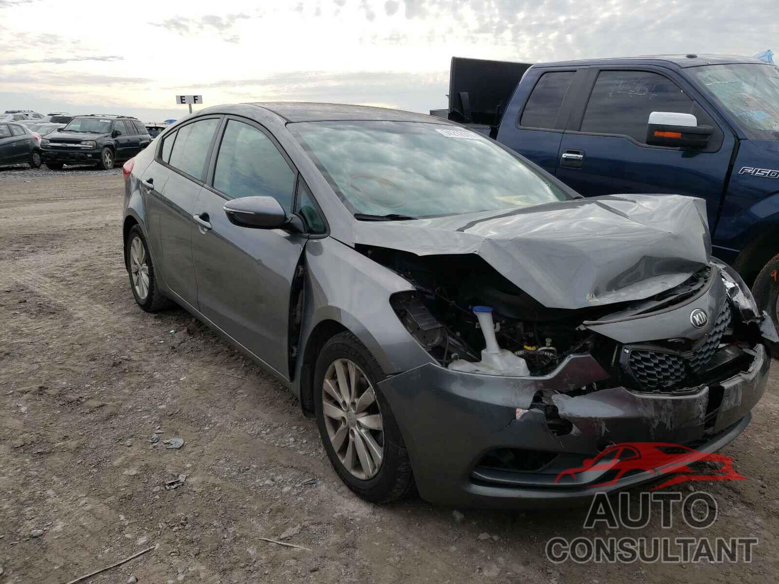 KIA FORTE 2016 - KNAFX4A61G5455997