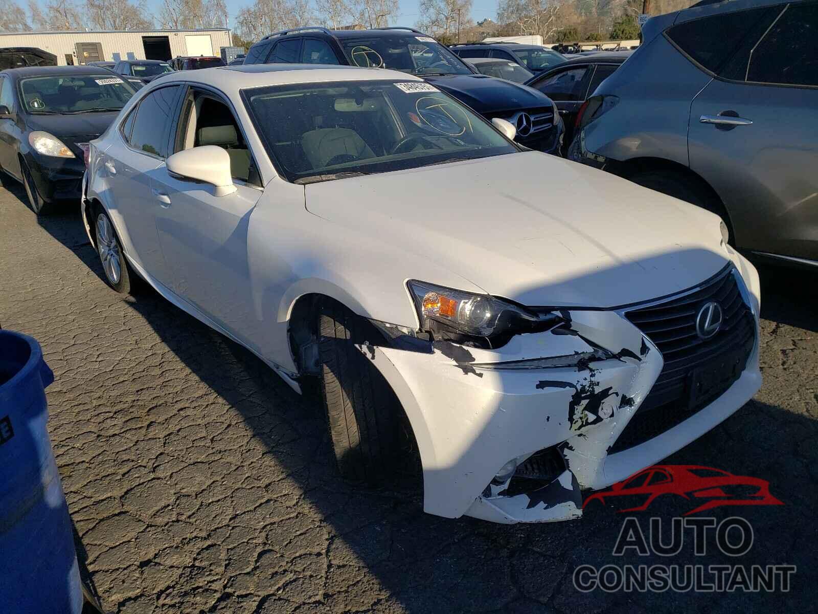 LEXUS IS 2016 - JTHBA1D20G5004150