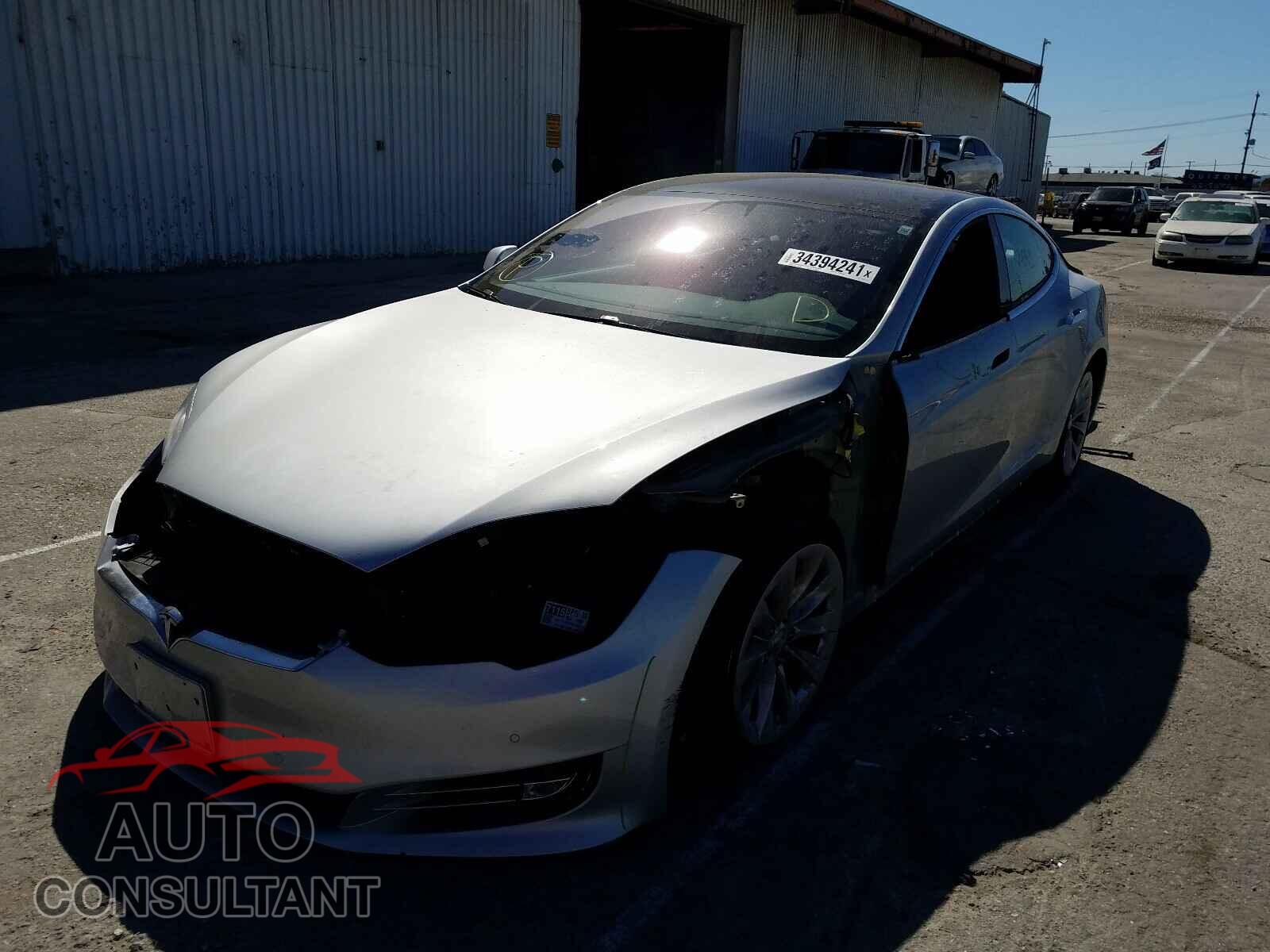 TESLA MODEL S 2018 - 5YJSA1E27JF245113