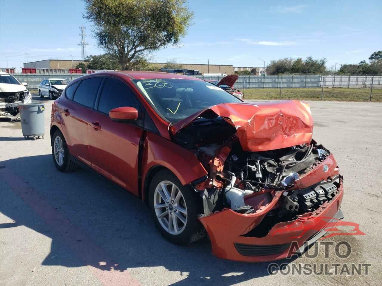 FORD FOCUS 2018 - 1FADP3K28JL256194