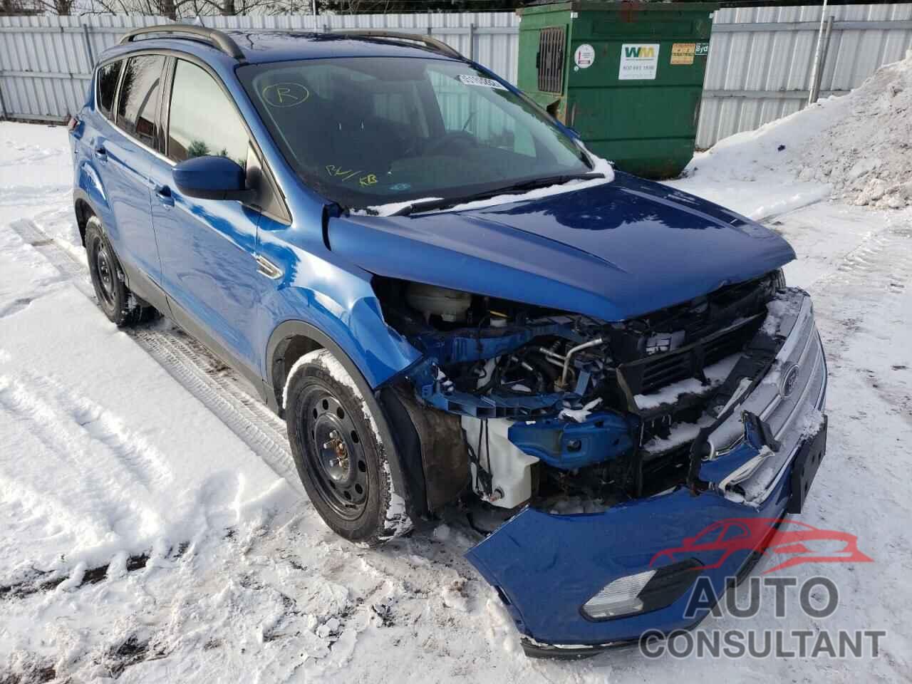 FORD ESCAPE 2017 - 1FMCU0GD5HUD13104