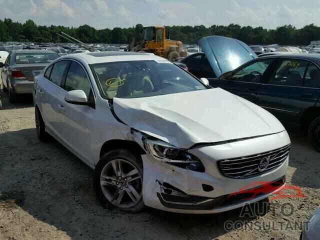 VOLVO S60 2015 - YV140MFB5F1316606