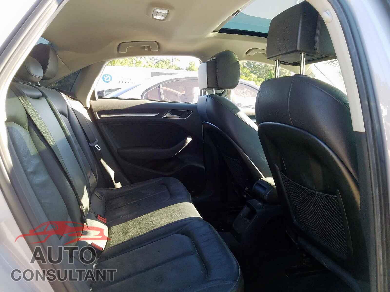 AUDI A3 2015 - WAUACGFF4F1012071
