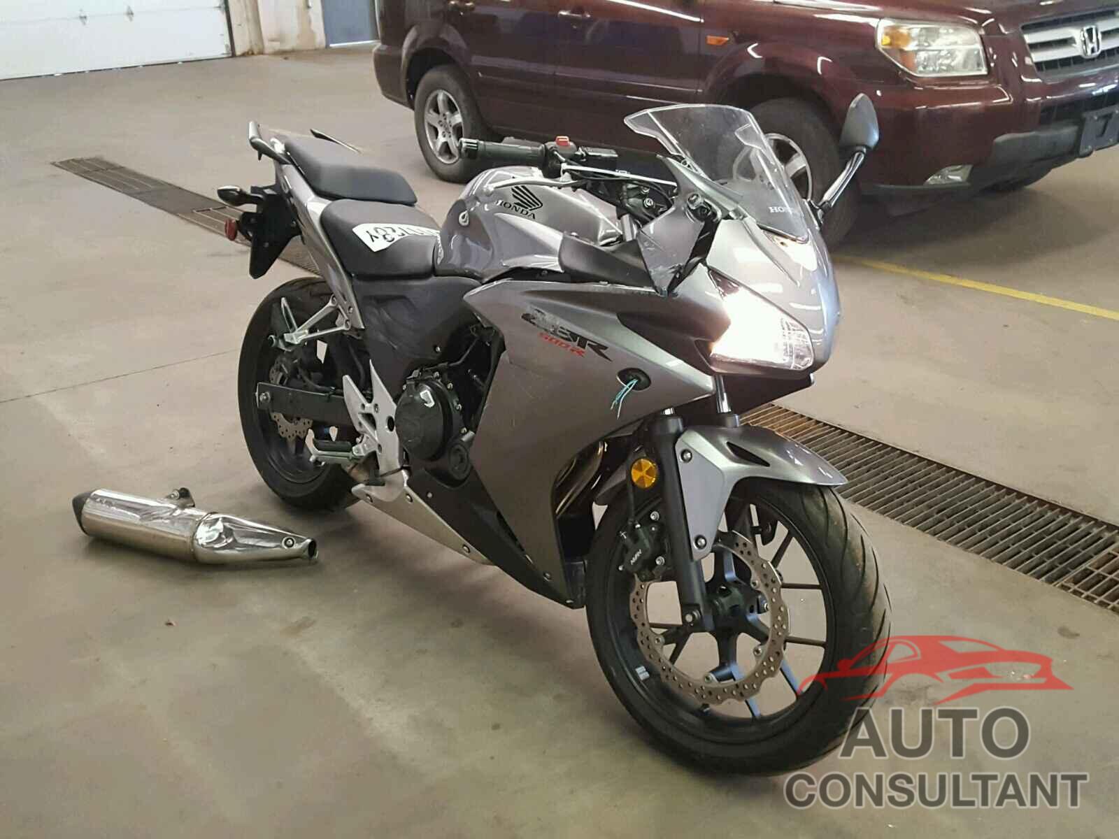 HONDA CBR500 R 2015 - MLHPC4460F5201286