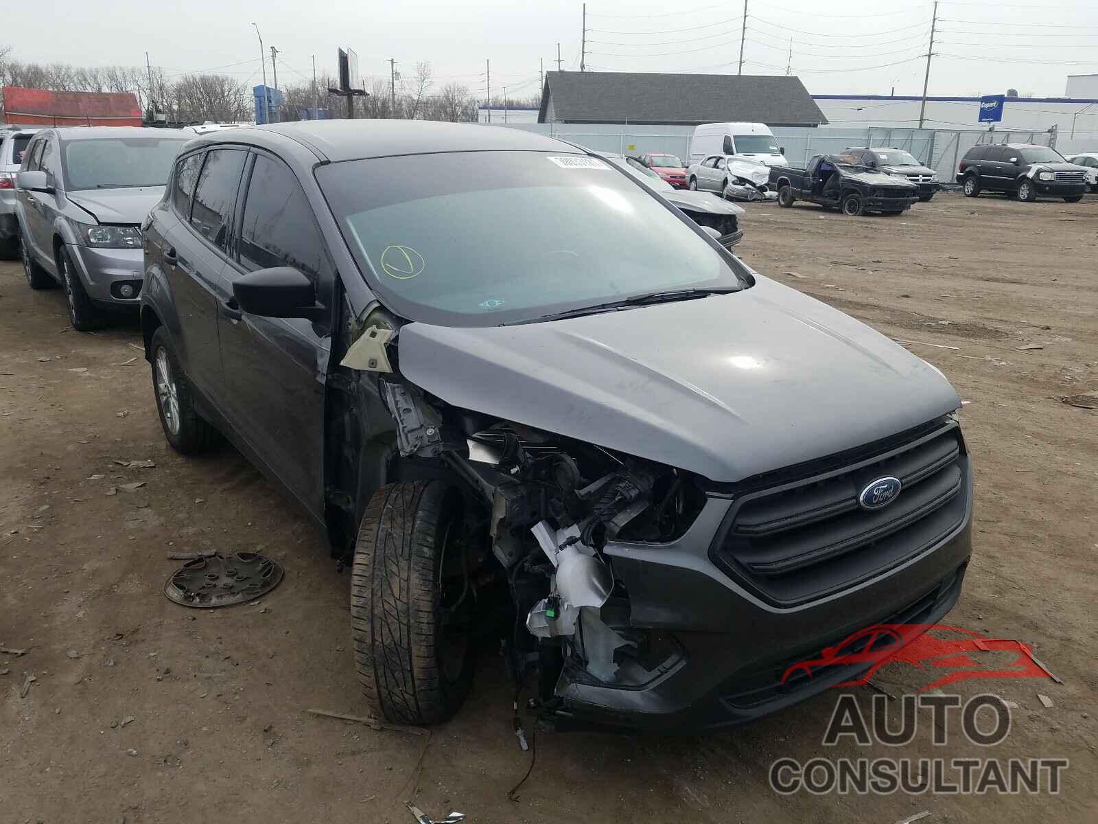 FORD ESCAPE 2017 - 1FMCU0F71HUD60044
