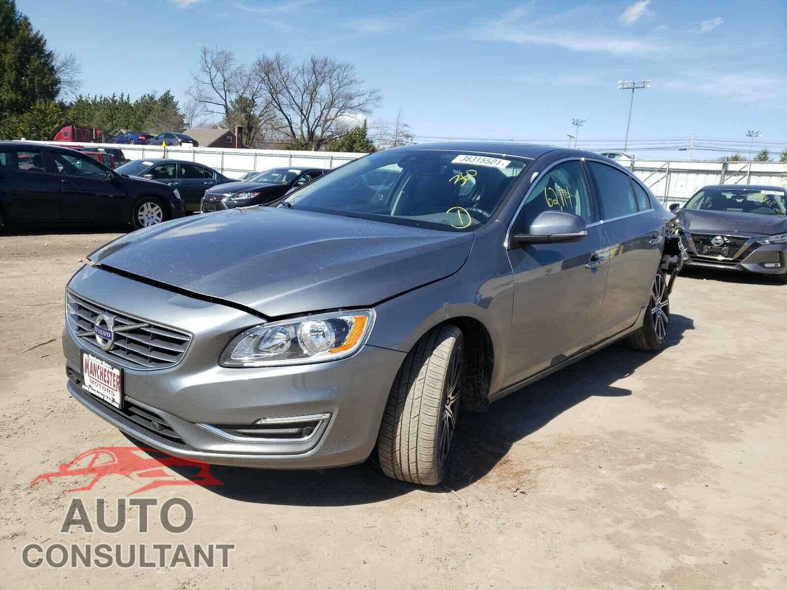 VOLVO S60 2017 - LYV402HK4HB132017