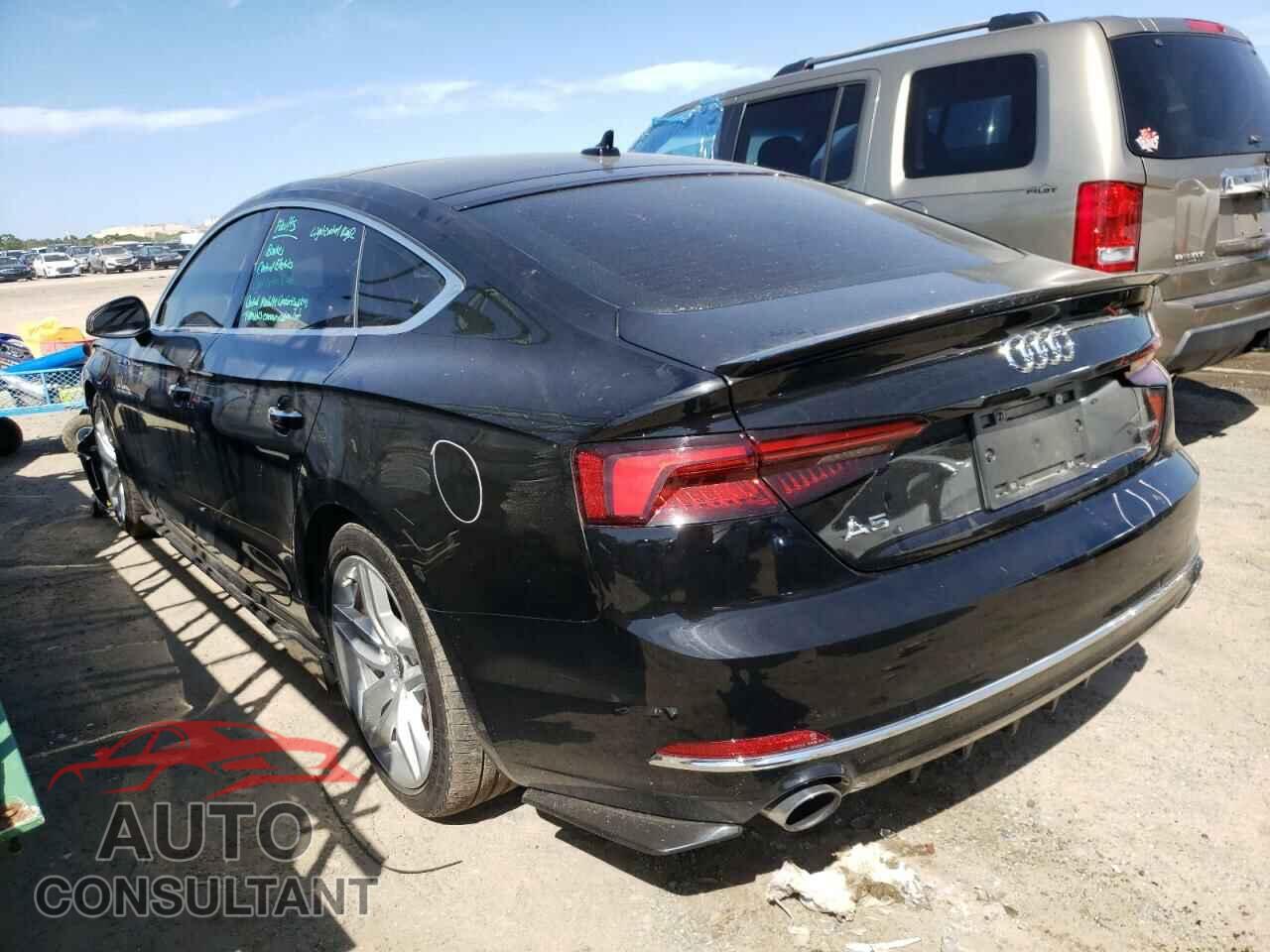 AUDI A5 2019 - WAUANCF57KA058661