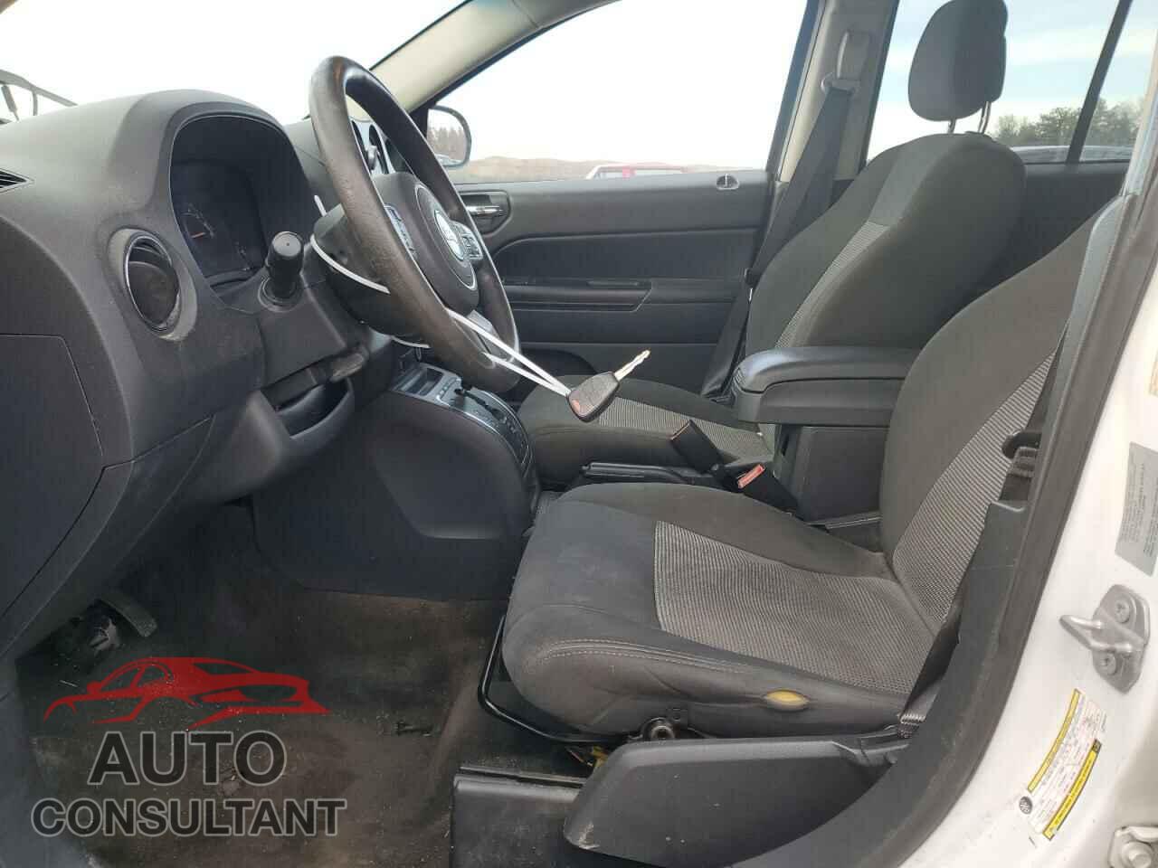 JEEP COMPASS 2017 - 1C4NJDBB8HD143419