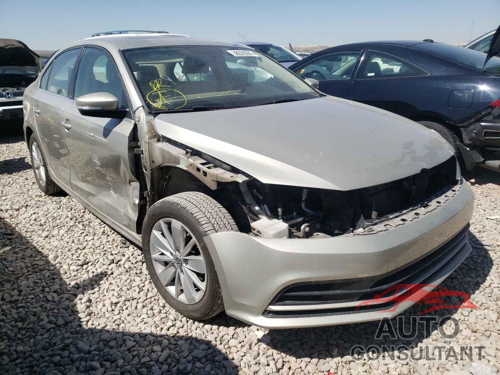 VOLKSWAGEN JETTA 2016 - 3VWD67AJ4GM243637