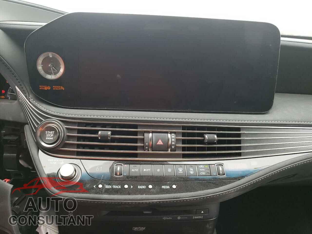 LEXUS LS500 2021 - JTHD51FF4M5013944