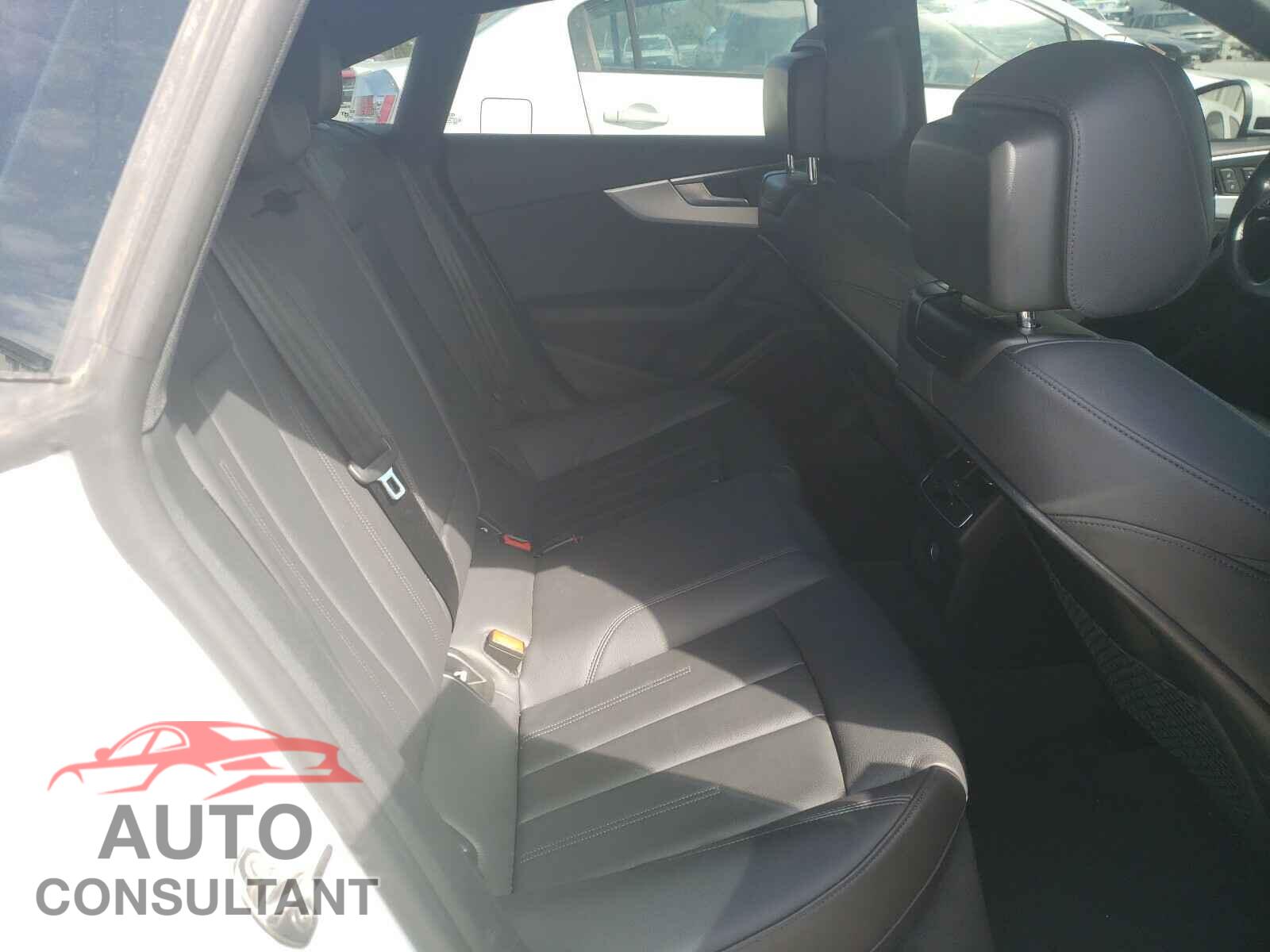 AUDI A5 2018 - WAUENCF59JA031865