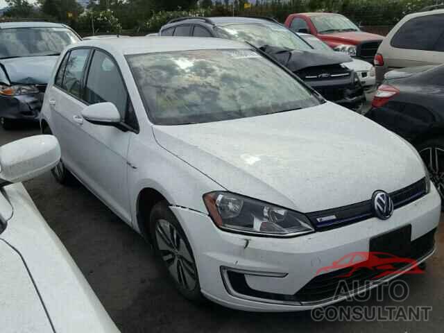 VOLKSWAGEN E-GOLF SE 2016 - WVWKP7AU3GW914233