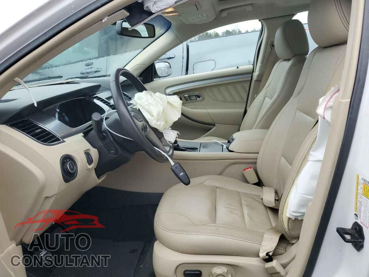FORD TAURUS 2016 - 1FAHP2E86GG135791