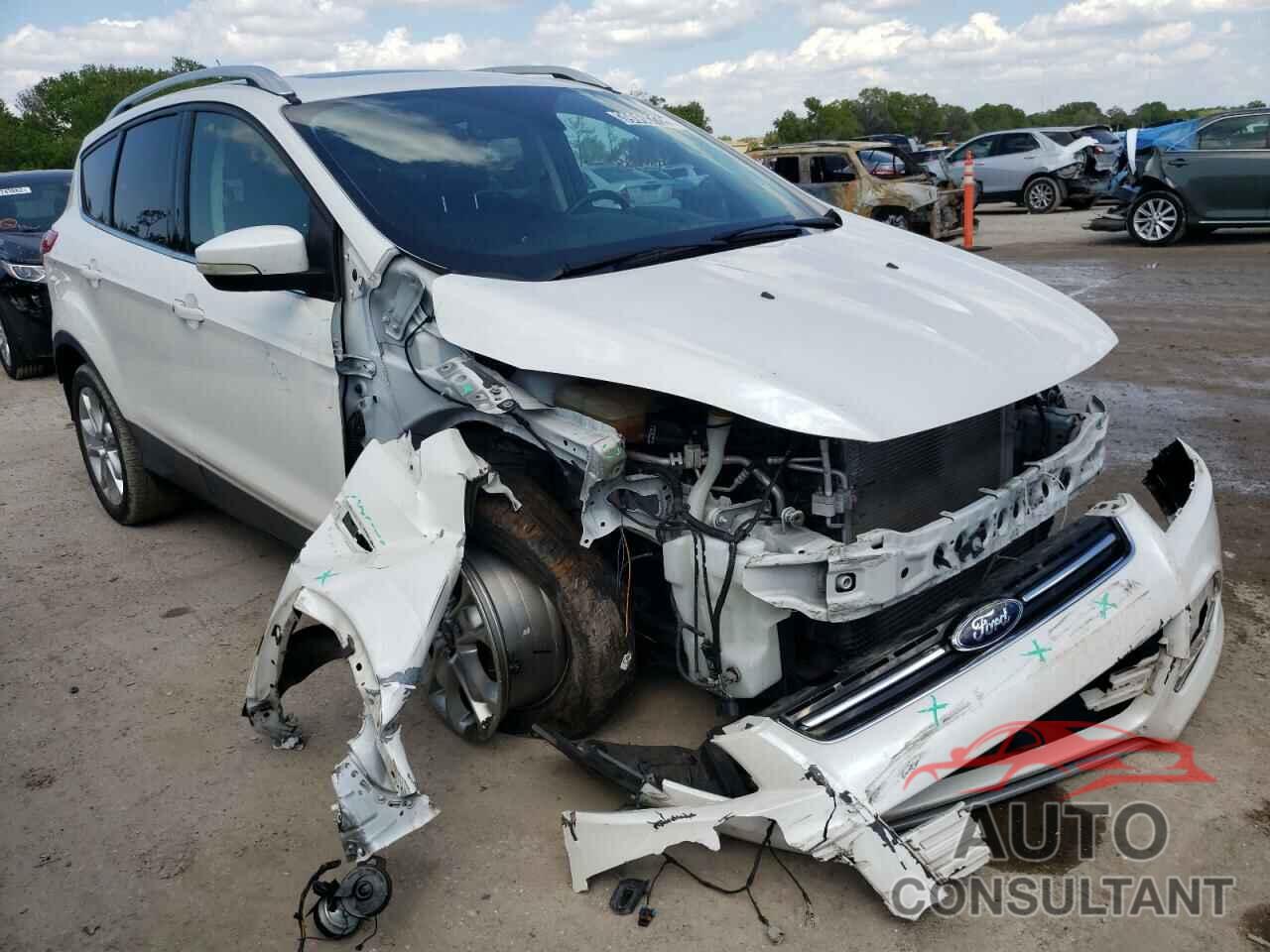 FORD ESCAPE 2016 - 1FMCU0JX7GUA11721