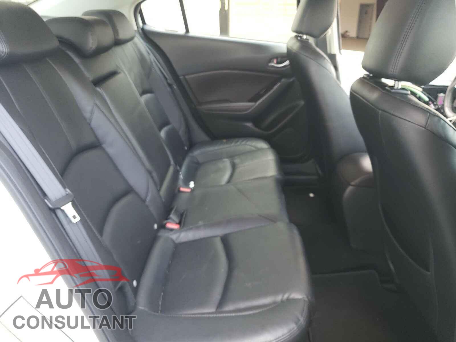 MAZDA 3 2017 - 3MZBN1V75HM115723