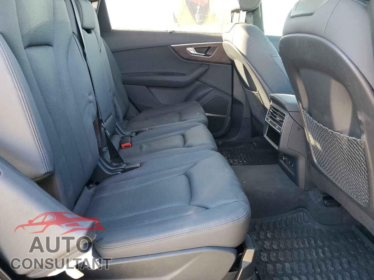 AUDI Q7 2021 - WA1VXAF71MD013070