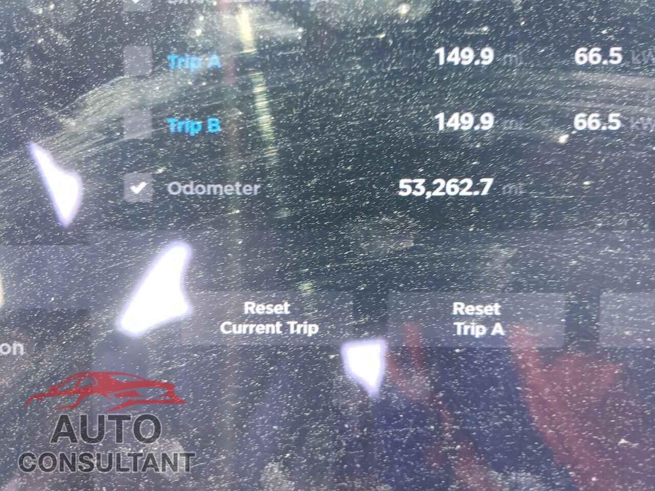 TESLA MODEL X 2016 - 5YJXCAE48GF002422