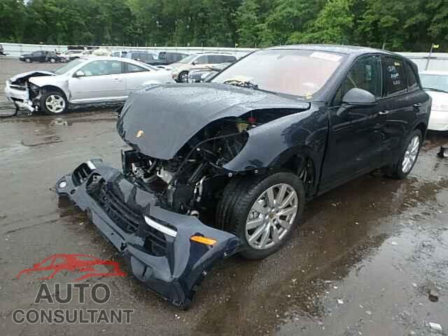 PORSCHE CAYENNE 2015 - WP1AB2A24FLA58371
