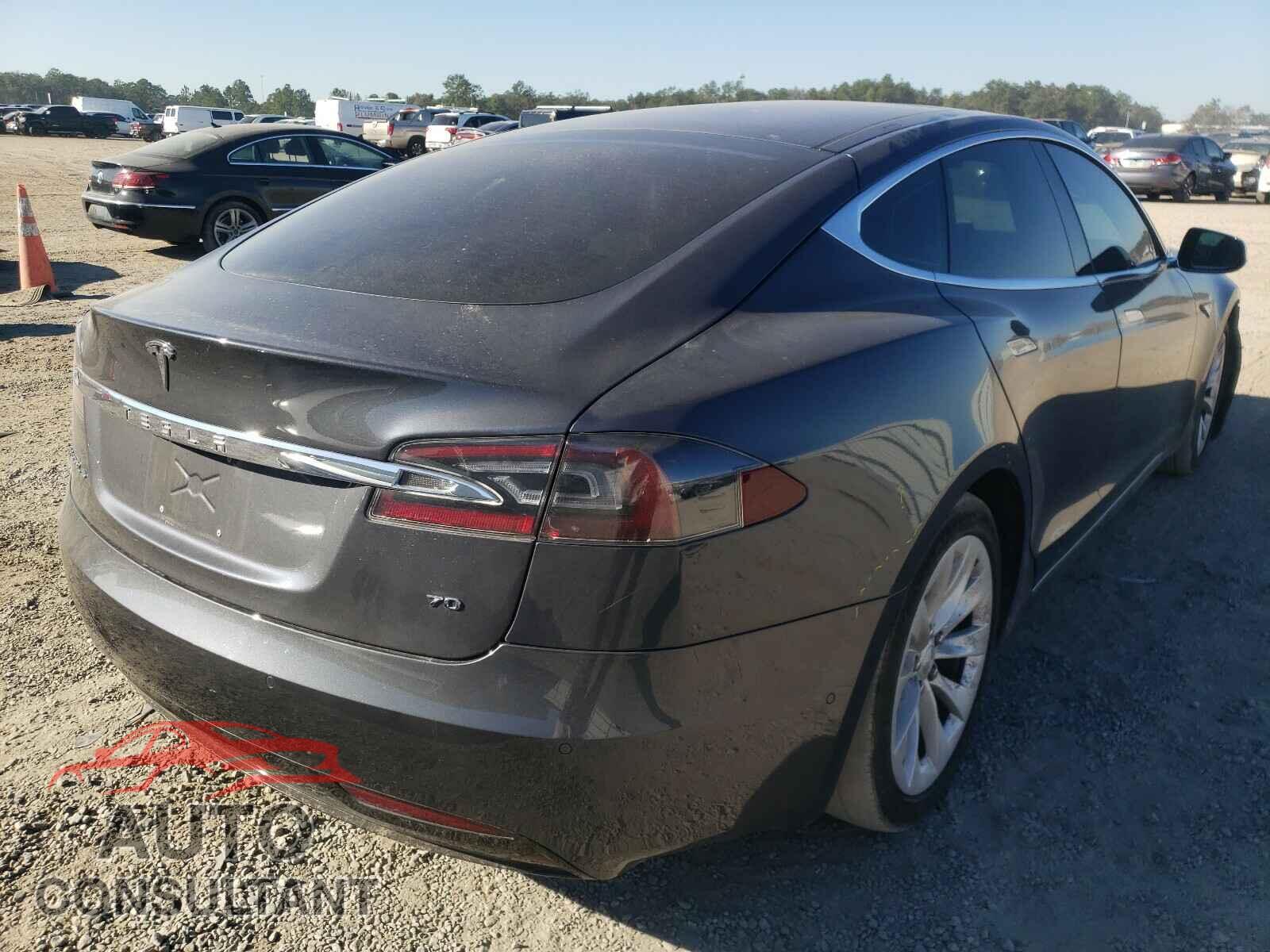 TESLA MODEL S 2016 - 5YJSA1E14GF148483