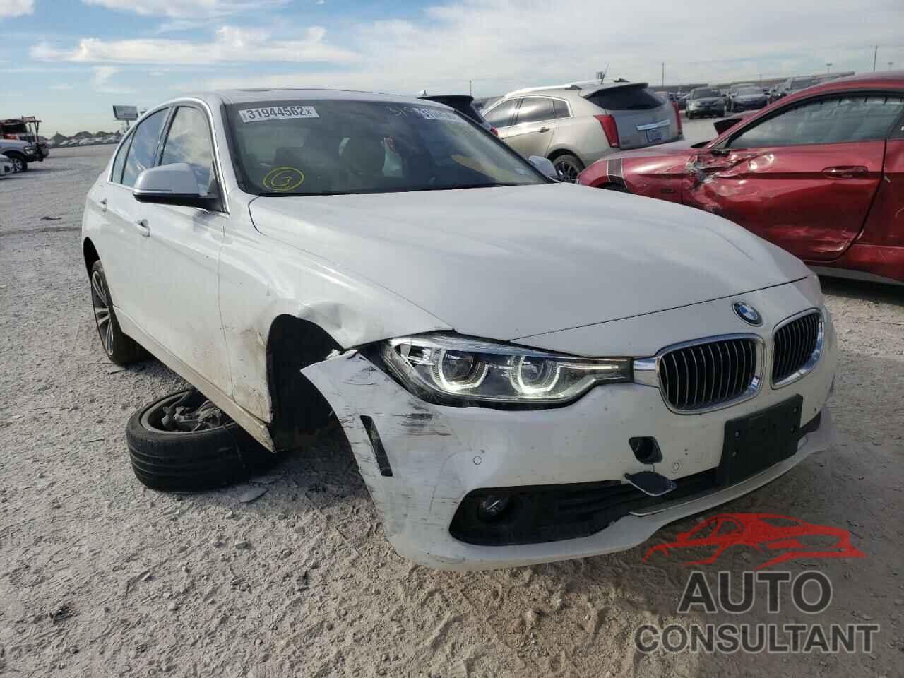 BMW 3 SERIES 2018 - WBA8B9G58JNU99358