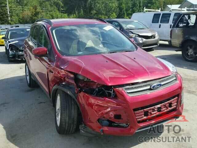 FORD ESCAPE 2015 - 1FMCU0GX1FUA36622