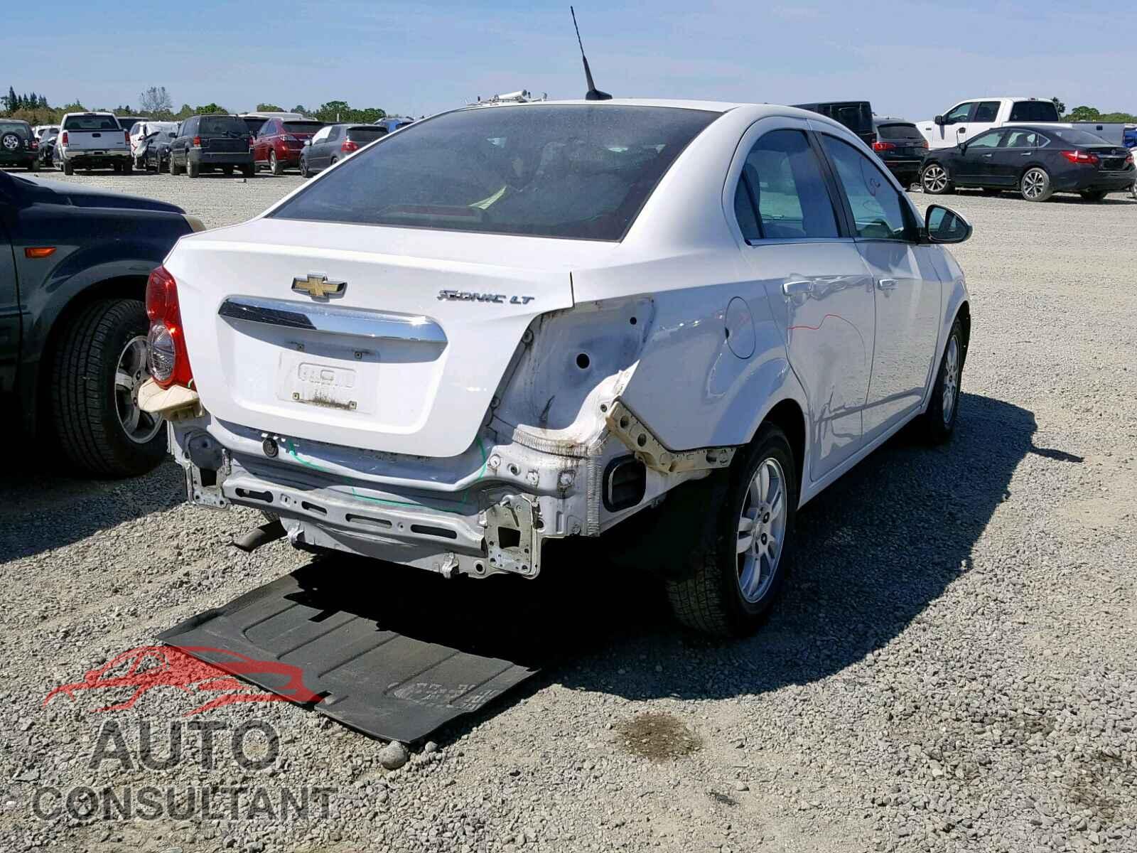 CHEVROLET SONIC 2012 - 2HGFC2F72HH577882