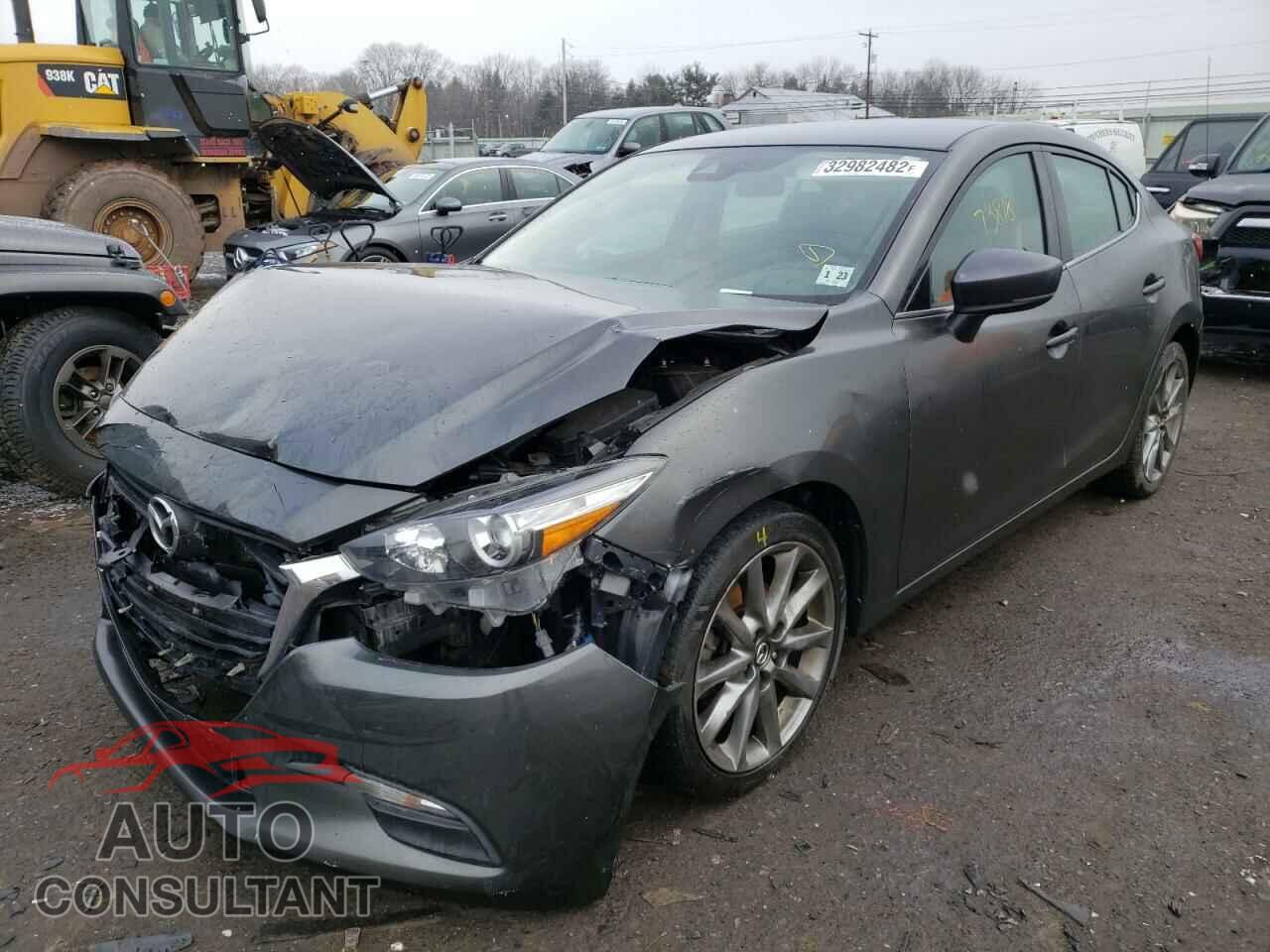 MAZDA 3 2018 - 3MZBN1V34JM162941