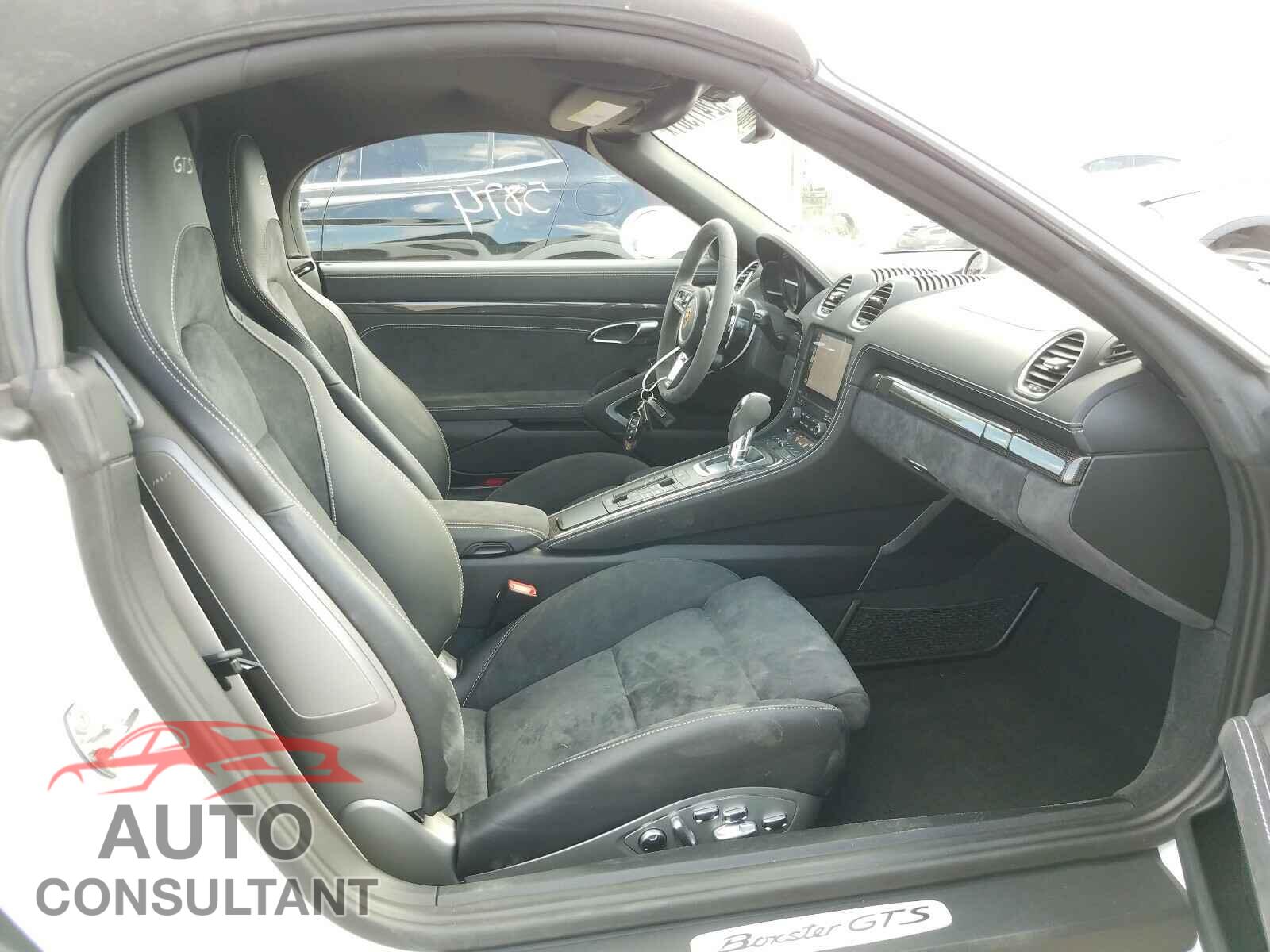PORSCHE BOXSTER 2018 - WP0CB2A86JS229442