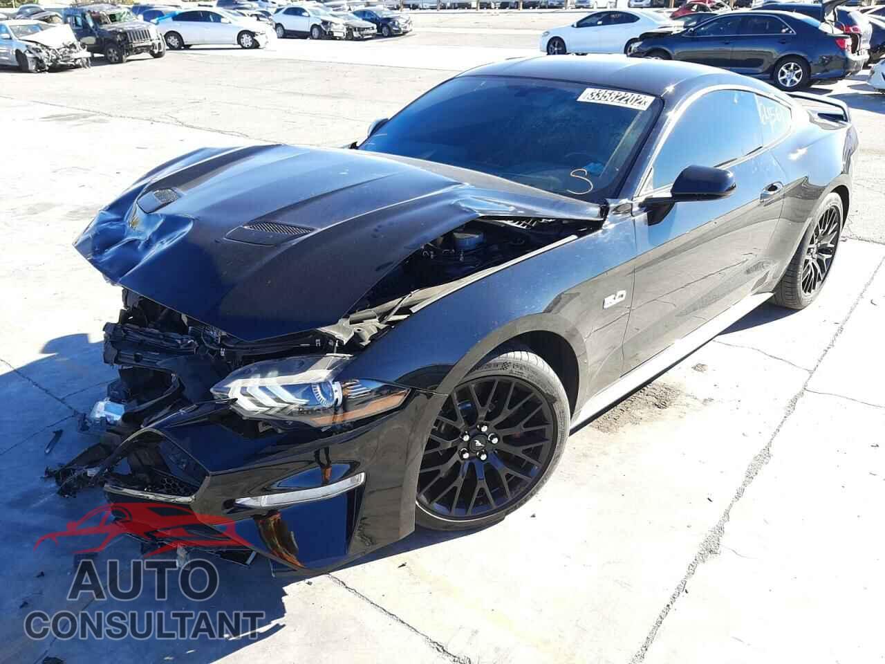 FORD MUSTANG 2018 - 1FA6P8CF5J5117409