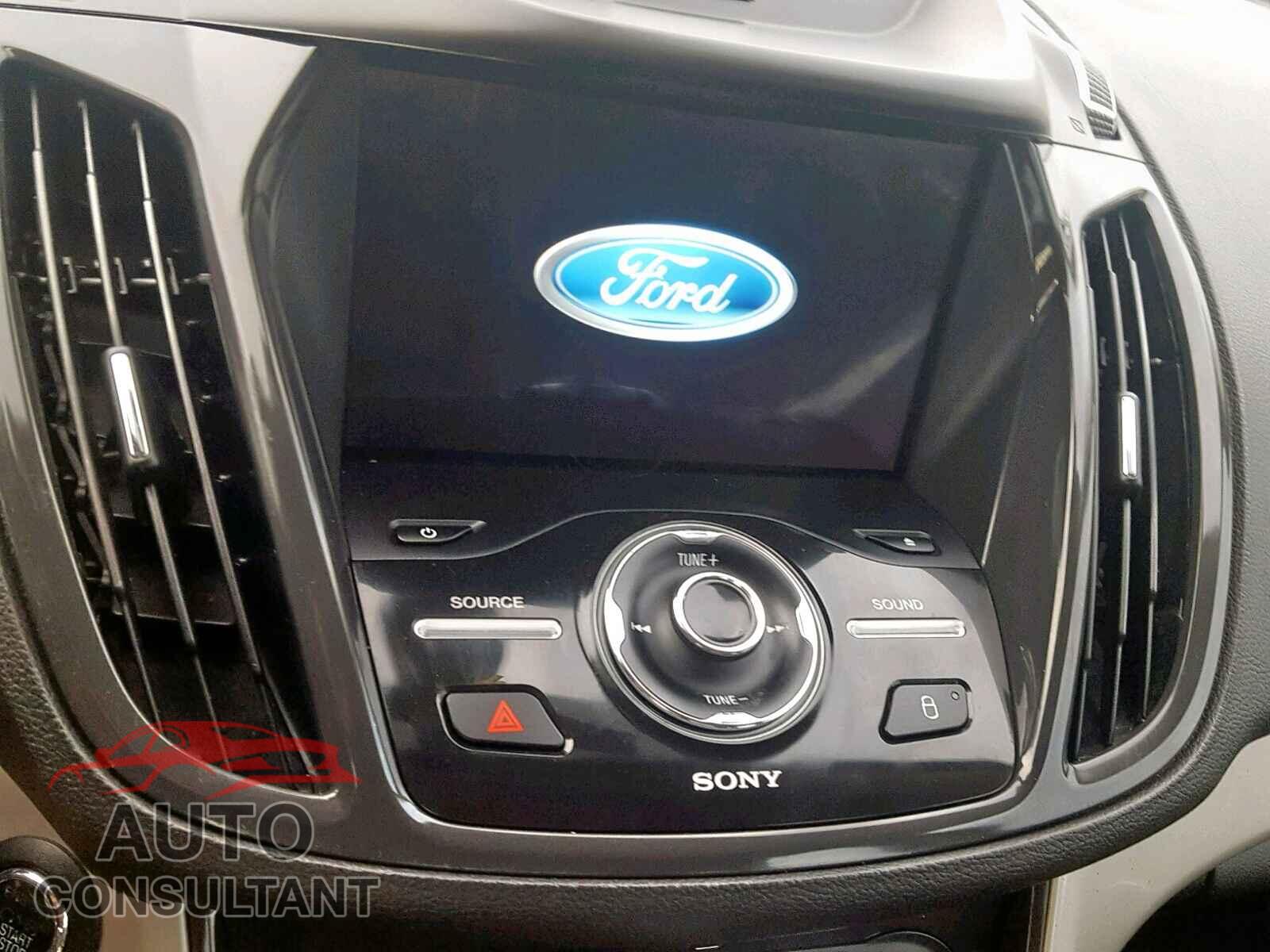 FORD CMAX 2016 - 5YFBURHE6JP821791