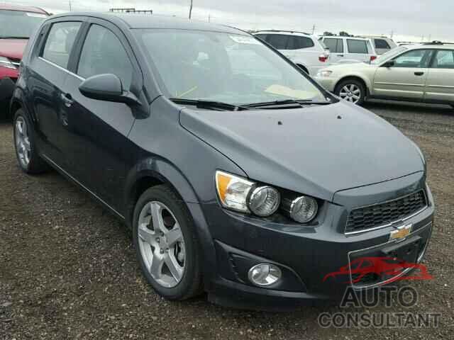 CHEVROLET SONIC 2016 - 1G1JE6SB3G4160182