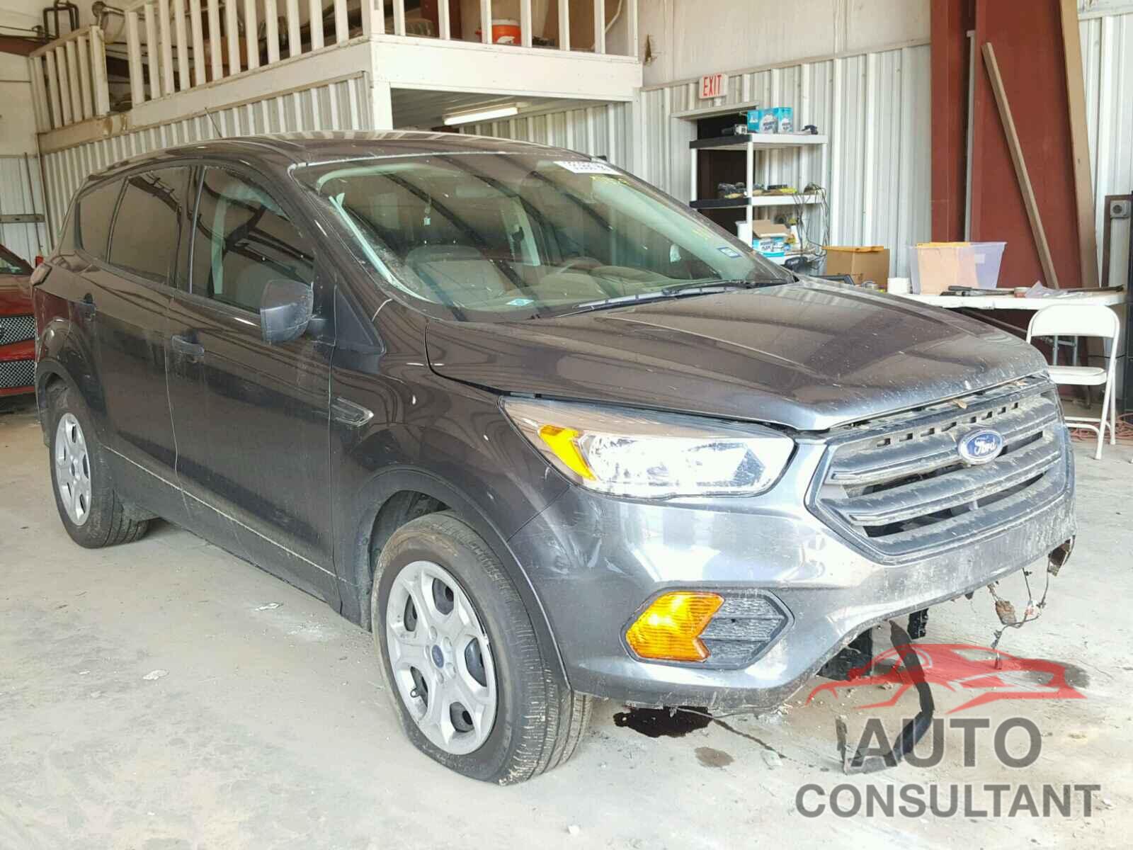 FORD ESCAPE 2017 - 1FMCU0F72HUC10329