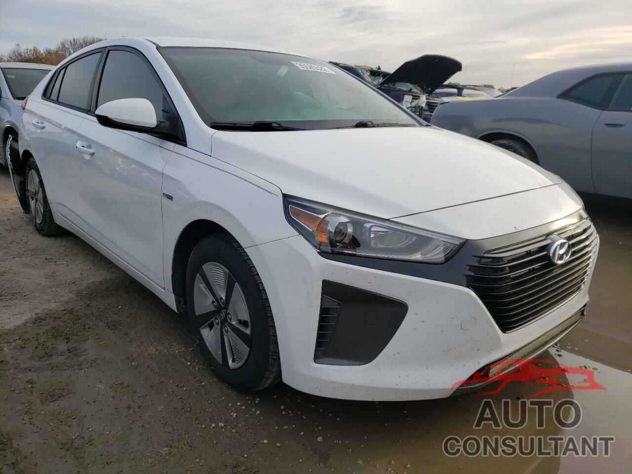 HYUNDAI IONIQ 2019 - KMHC65LC9KU110387