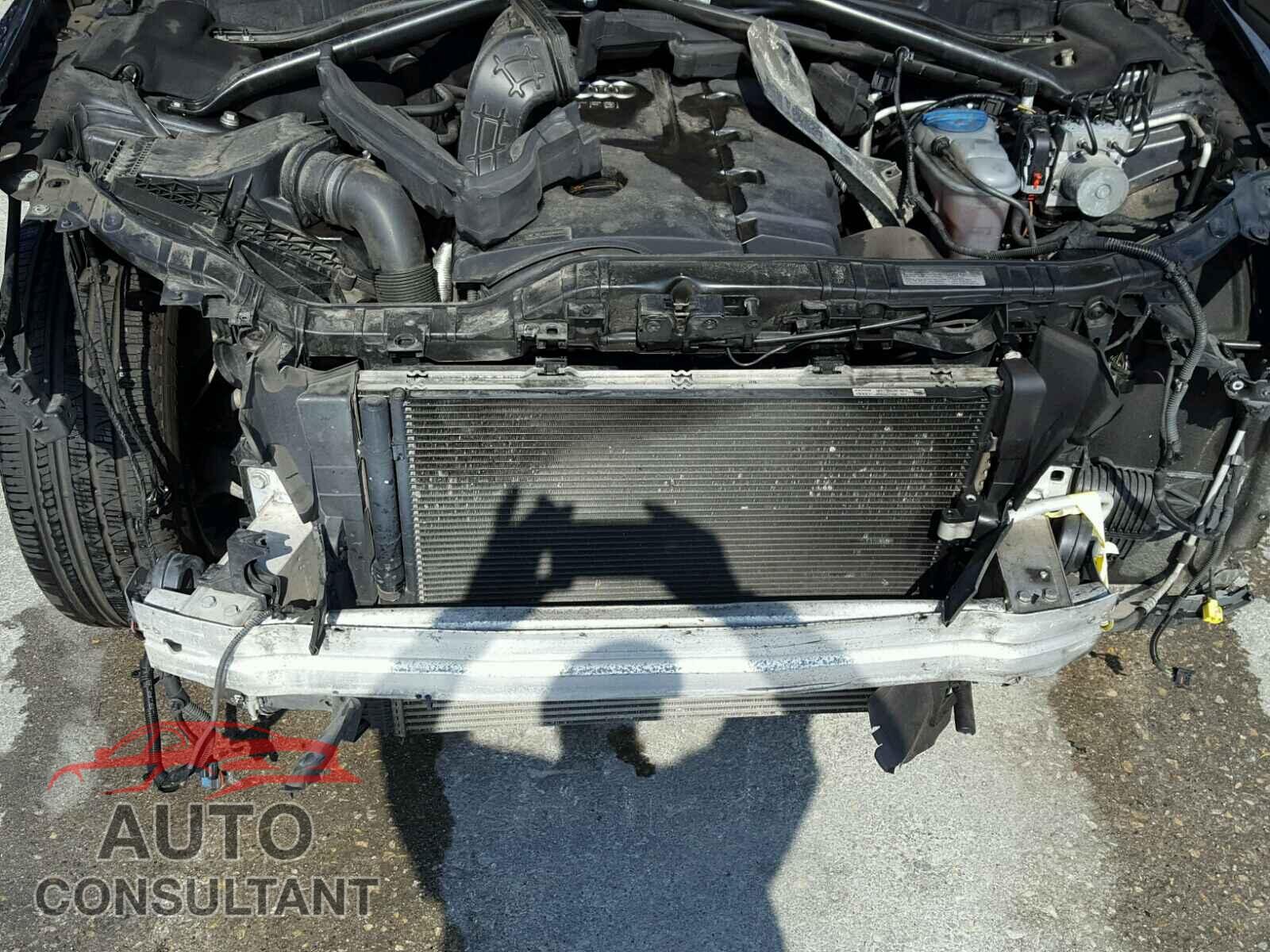 AUDI Q5 2013 - WA1LFAFP2DA066095