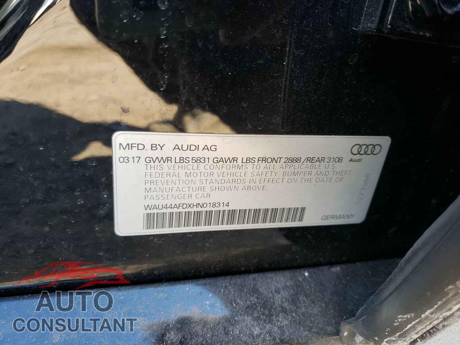 AUDI A8 2017 - WAU44AFDXHN018314