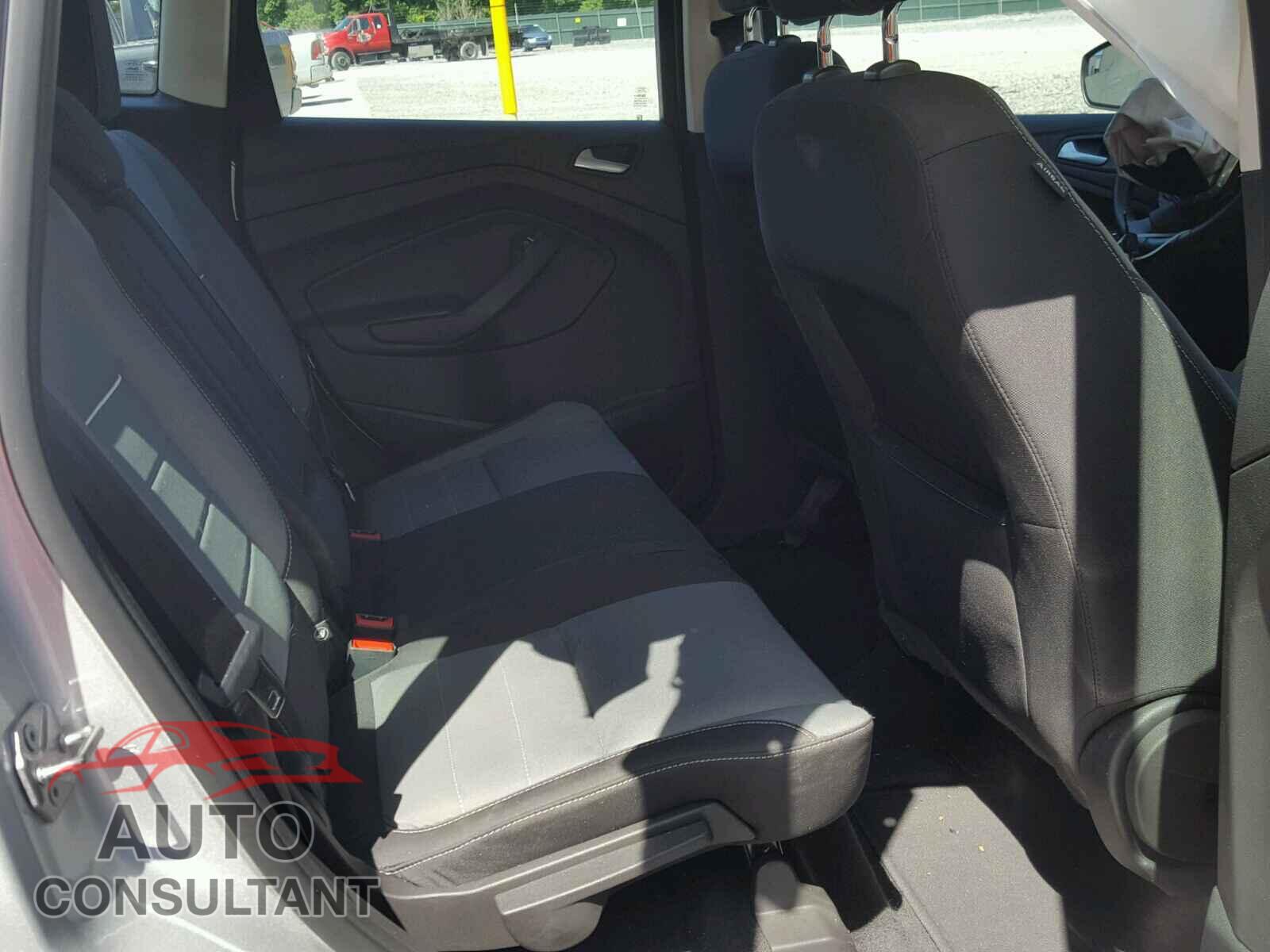 FORD CMAX 2015 - 1FADP5AUXFL106139