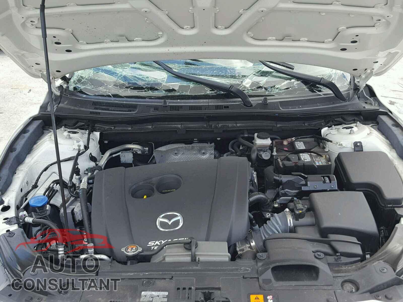 MAZDA 3 2017 - 3MZBN1V73HM139602