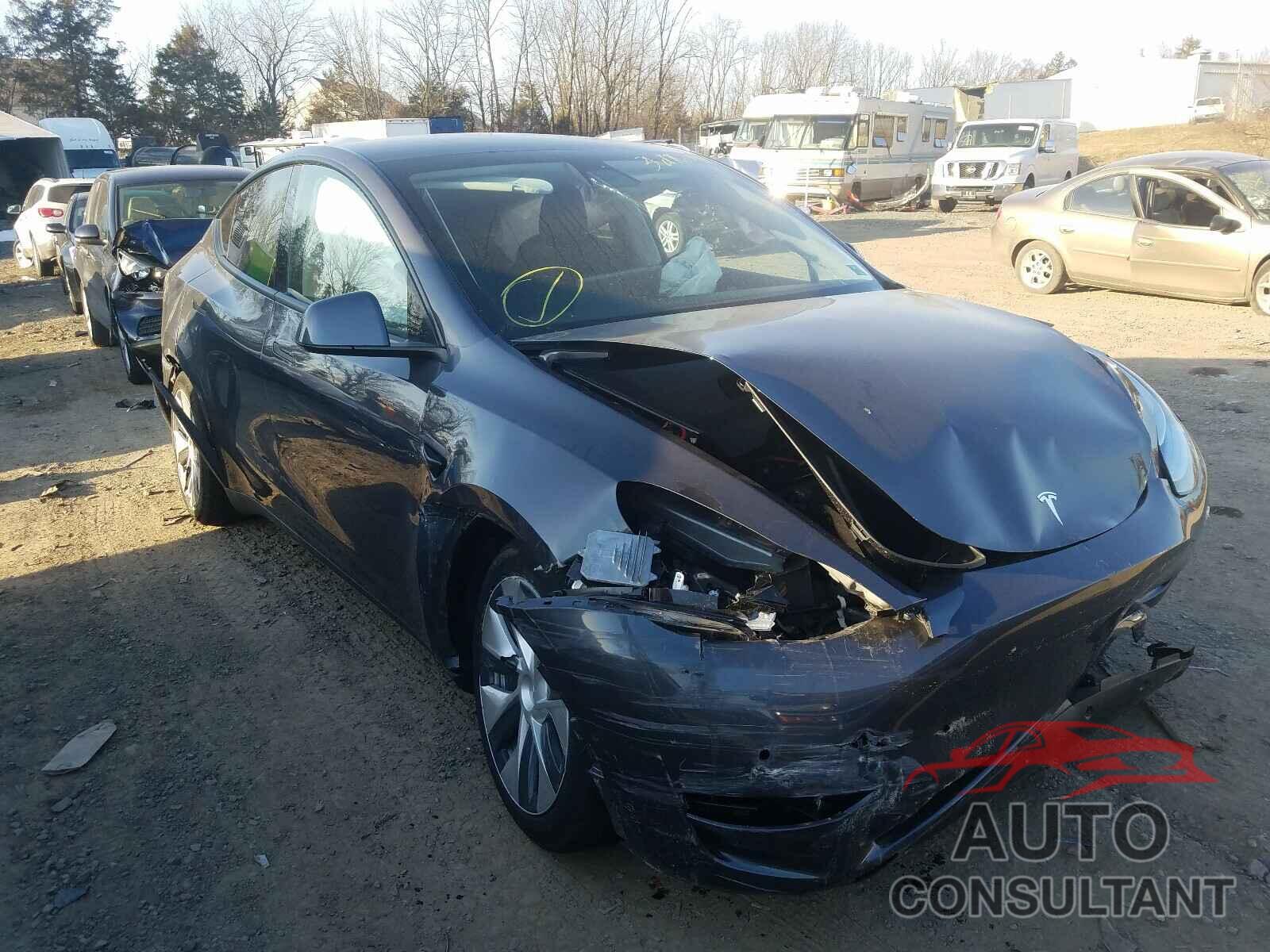 TESLA MODEL Y 2020 - 5YJYGDEE8LF006144