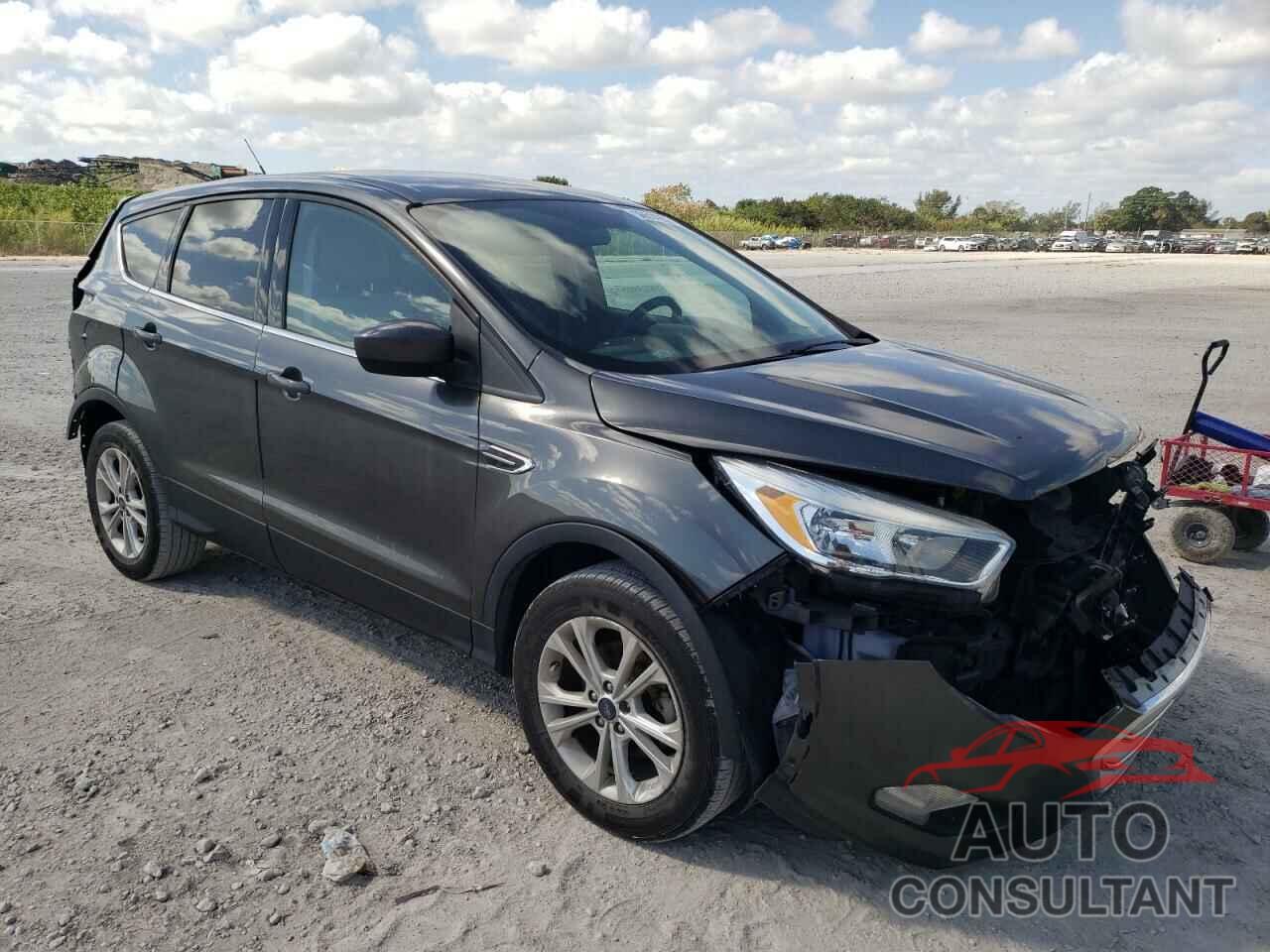 FORD ESCAPE 2017 - 1FMCU0GD6HUB56781