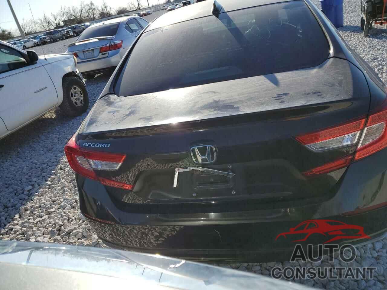 HONDA ACCORD 2018 - 1HGCV1F10JA232941